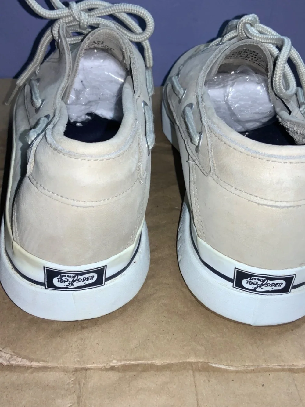 Sperry Top Sider off white leather boat shoes loafers Sz 9.5M lace up